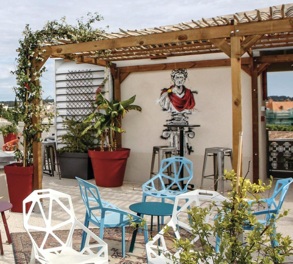 Hostel Flamingo Nimes Gare Centre Exteriör bild